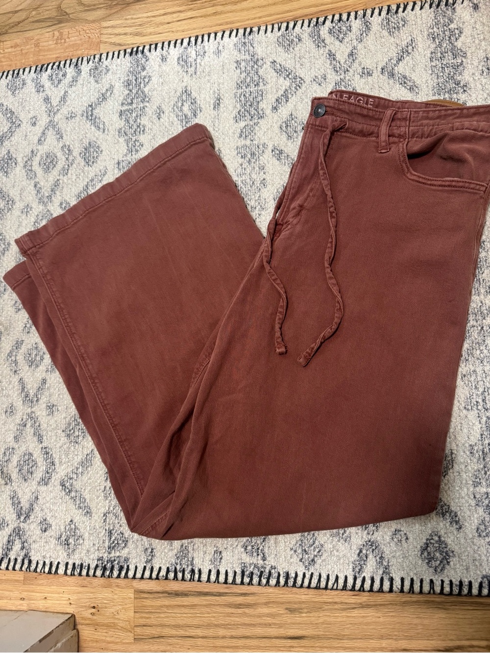 American Eagle Outfitters women’s Ultra Wide Leg Casual Drawstring Pants